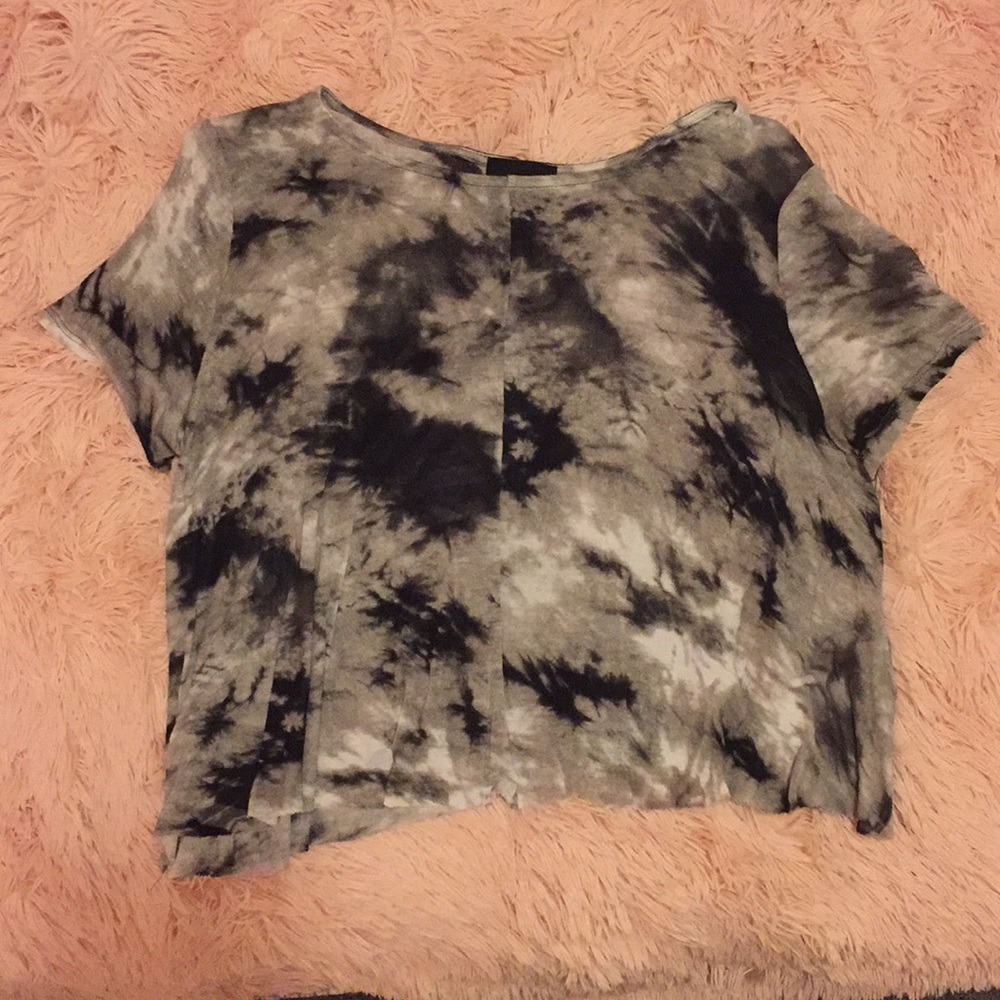 marble crop top